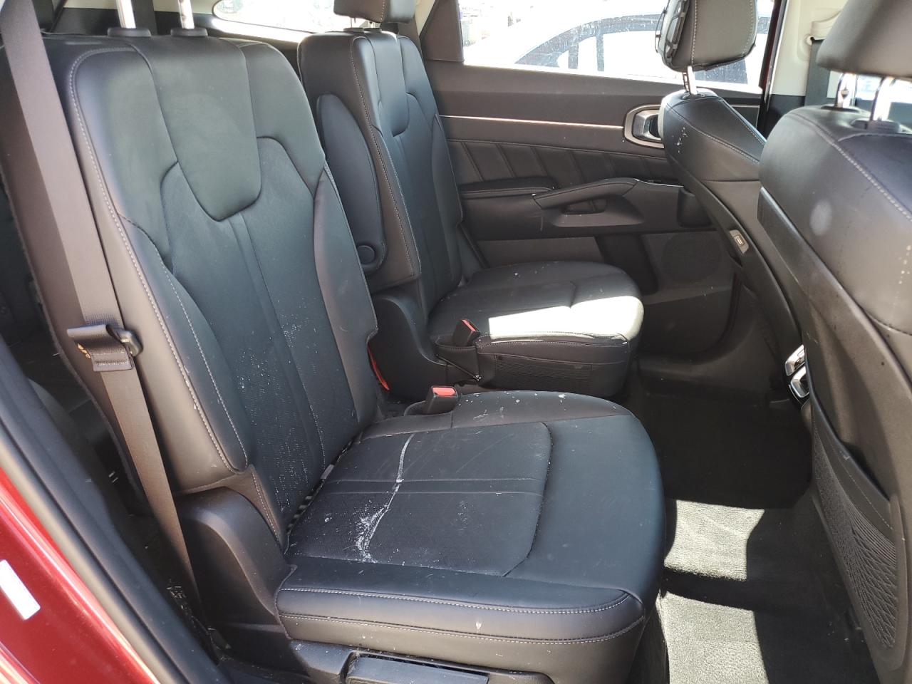 2022 KIA SORENTO SX VIN:5XYRKDLF0NG137126