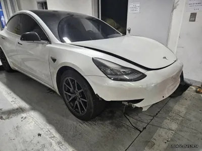 2020 Tesla Model 3 VIN: