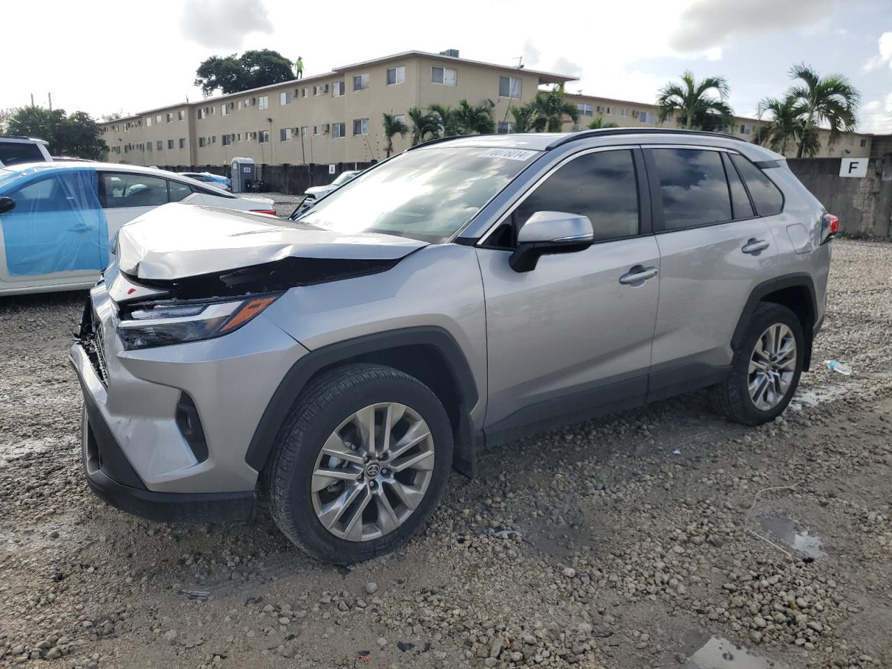 2024 TOYOTA RAV4 XLE PREMIUM VIN:2T3C1RFV0RC279249