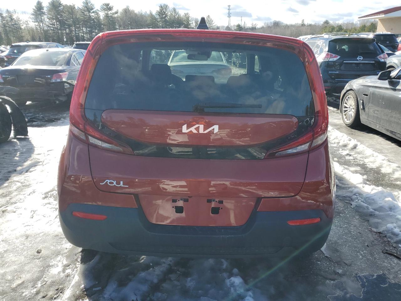 2022 KIA SOUL LX VIN:KNDJ23AU2N7819639