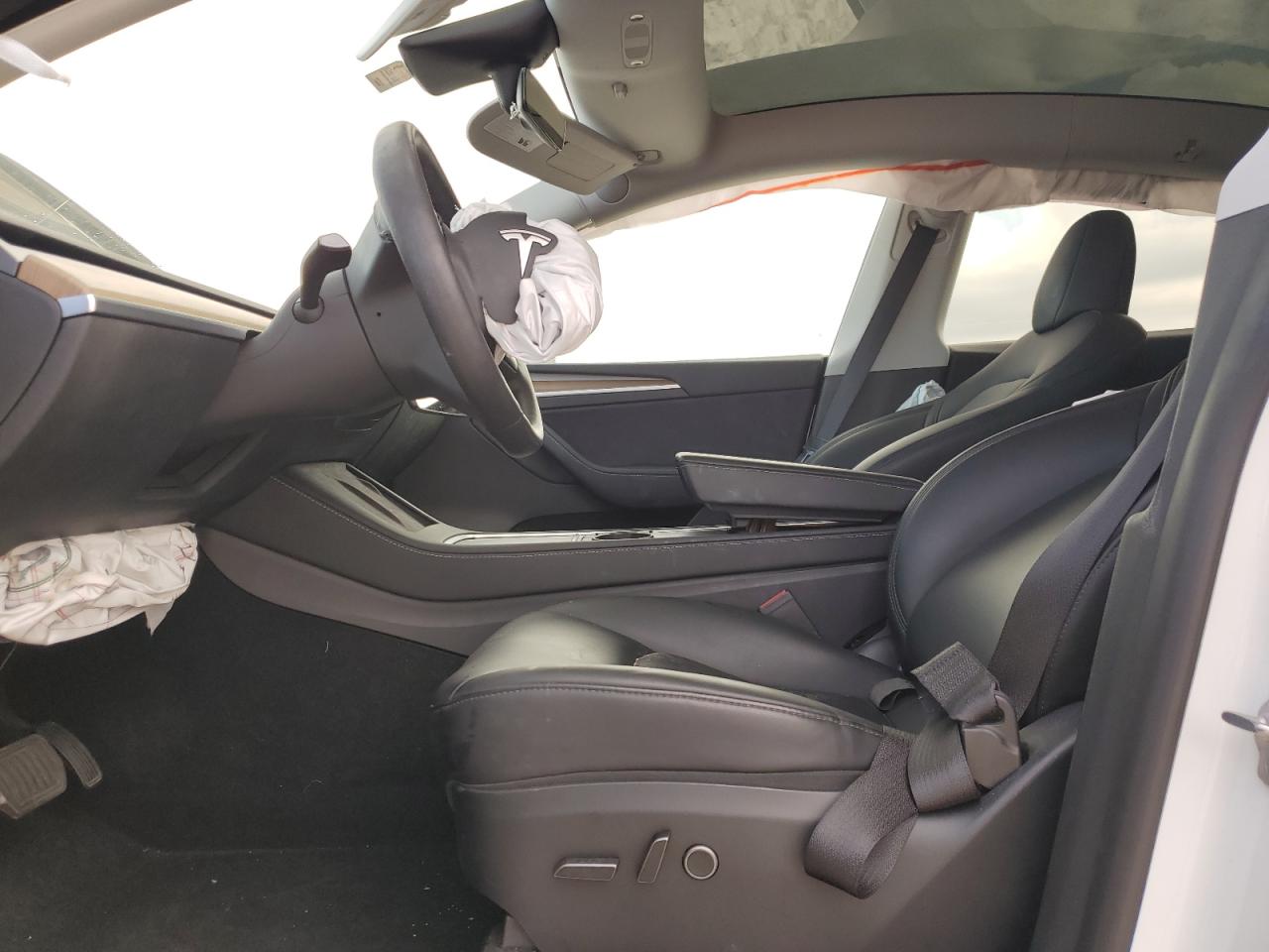 2023 TESLA MODEL Y  VIN:7SAYGDEE7PA036922