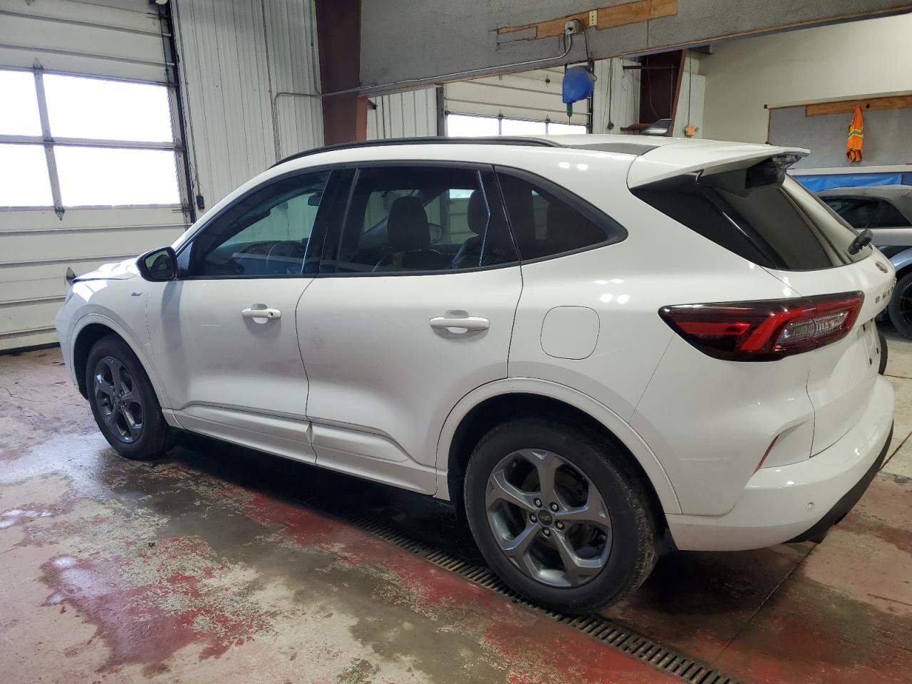 2023 FORD ESCAPE ST LINE VIN:1FMCU9MN8PUA05554