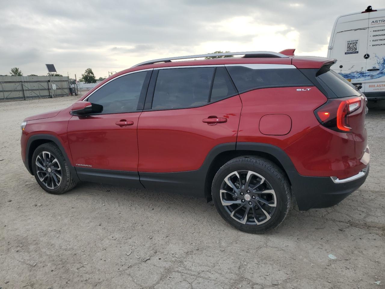 2023 GMC TERRAIN SLT VIN:3GKALPEG1PL136195