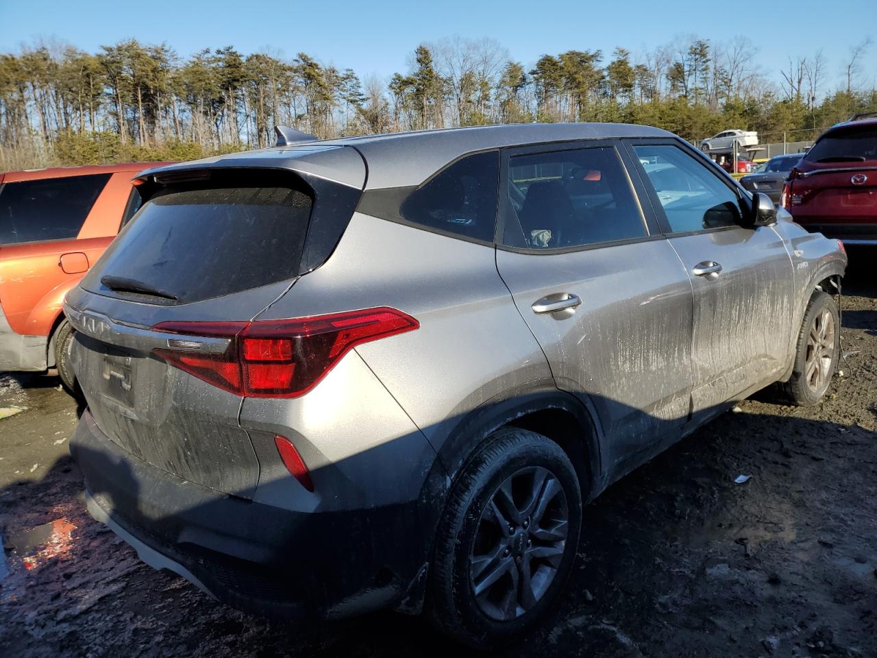 2023 KIA SELTOS LX VIN:KNDEPCAAXP7440125