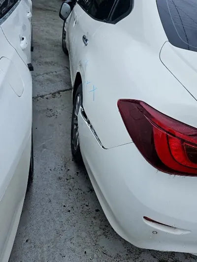 2015 Infiniti Q70 VIN: