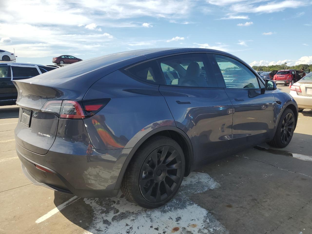 2023 TESLA MODEL Y  VIN:7SAYGAEE4PF907437