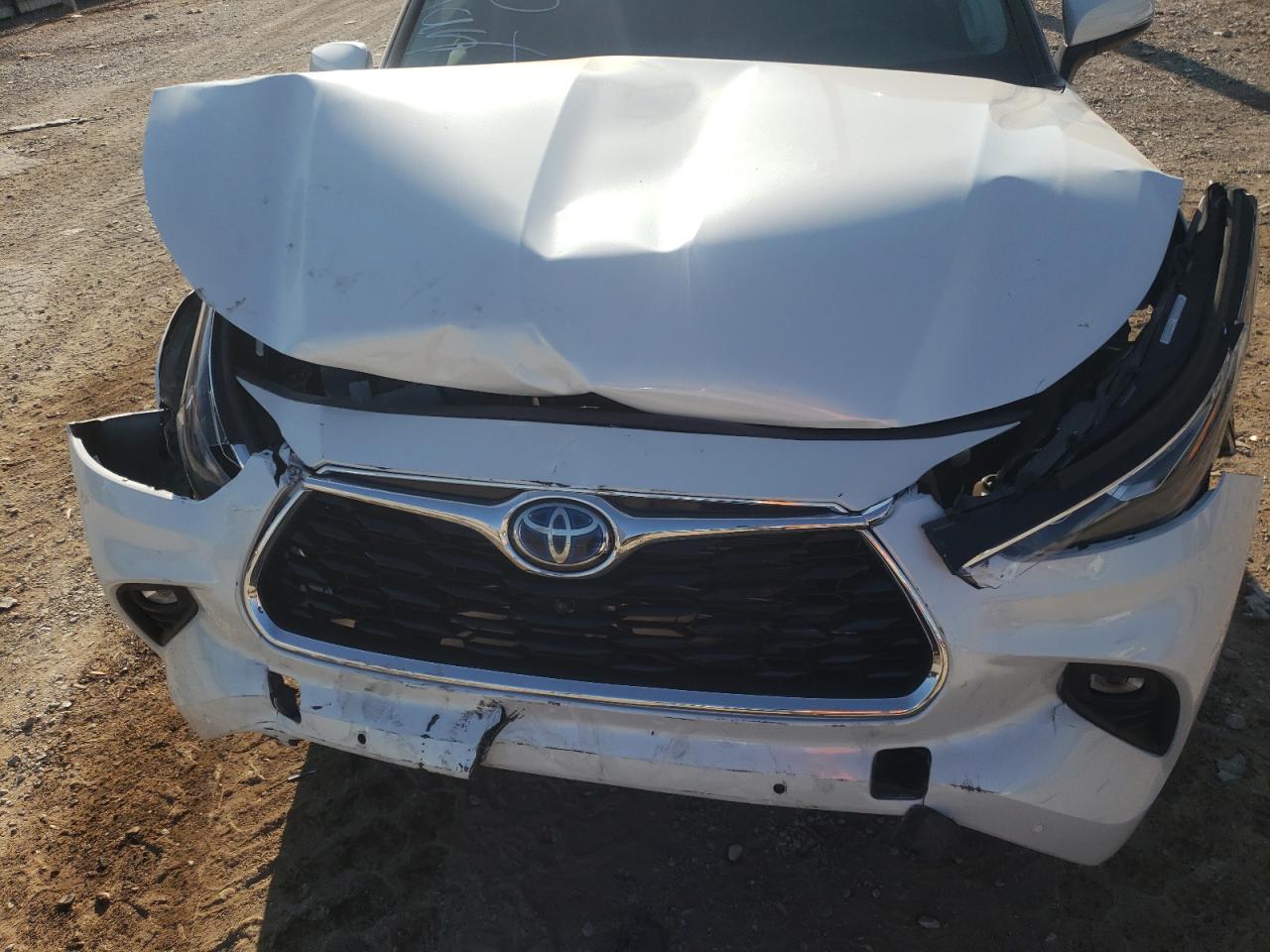 2022 TOYOTA HIGHLANDER HYBRID LIMITED VIN:5TDXBRCH3NS558847