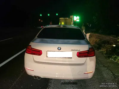 2018 BMW 320 506KMWBA8C5102JP8 VIN:506KMWBA8C5102JP8