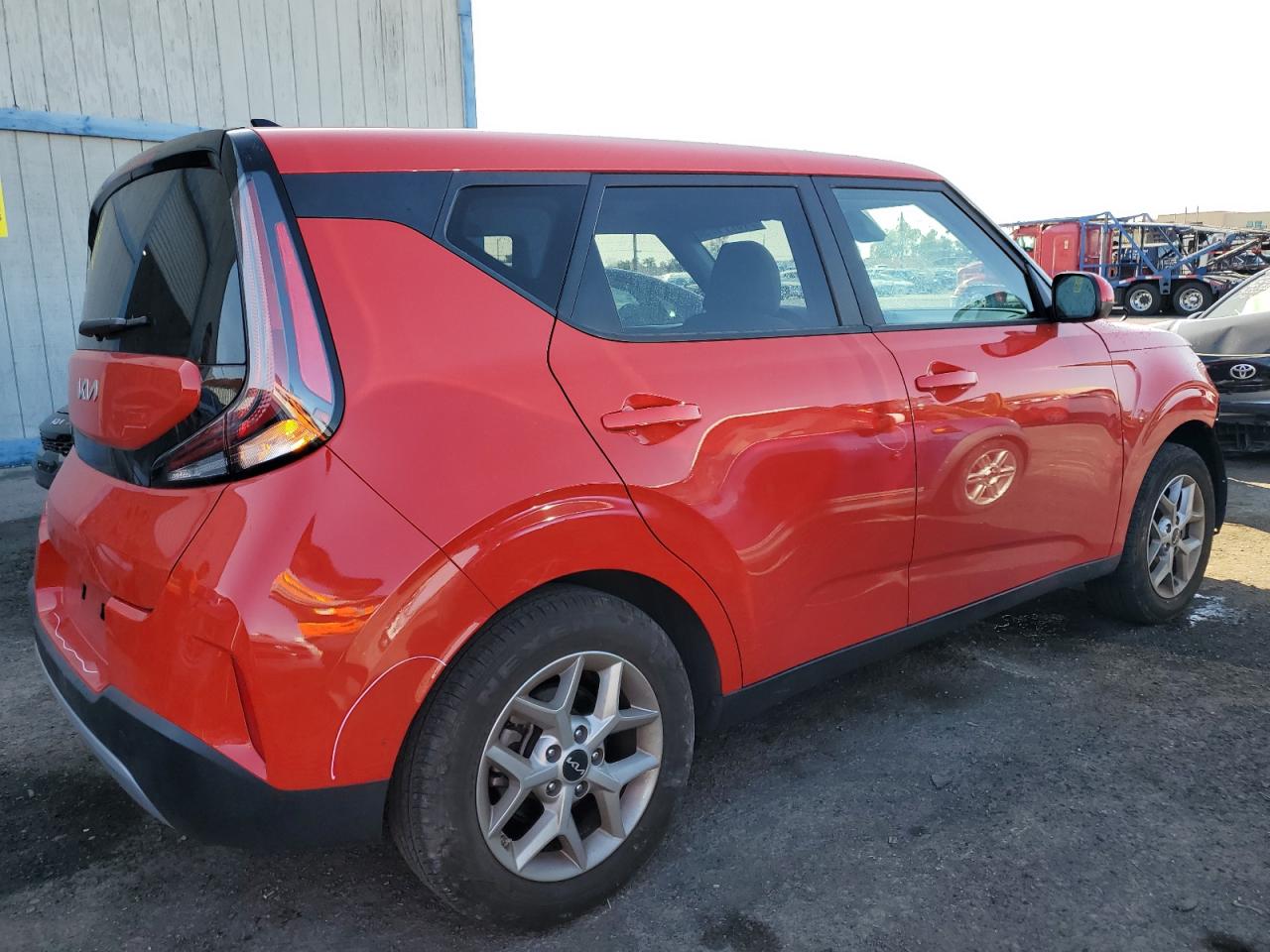 2023 KIA SOUL LX VIN:KNDJ23AU4P7217716