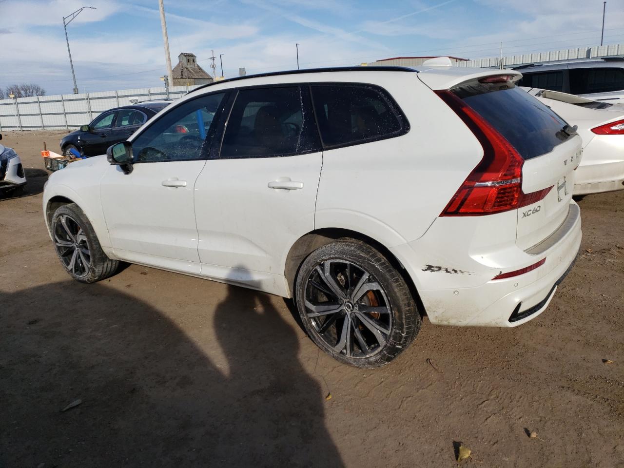 2023 VOLVO XC60 ULTIMATE VIN:YV4L12RX0P1218835