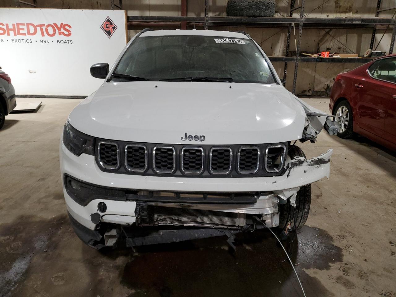 2024 JEEP COMPASS LATITUDE VIN:3C4NJDBN8RT111611