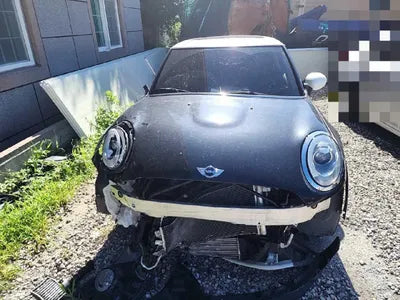 2018 MINI Cooper VIN: