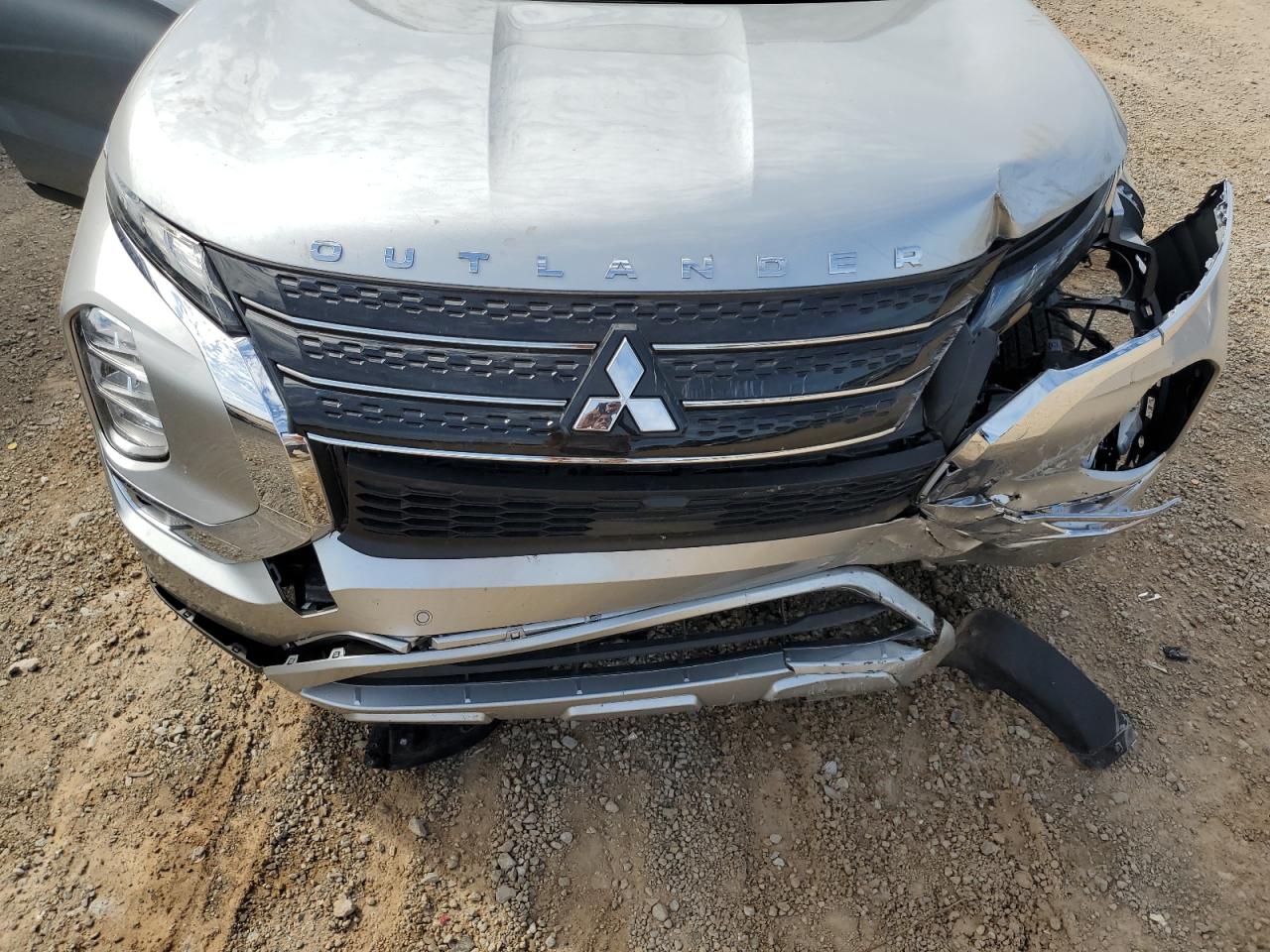 2024 MITSUBISHI OUTLANDER SE VIN:JA4J3VA84RZ013897