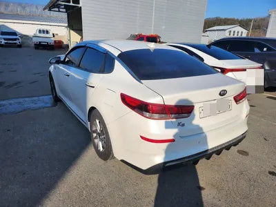 2019 Kia K5 KNAGU411BKA316282 VIN:KNAGU411BKA316282