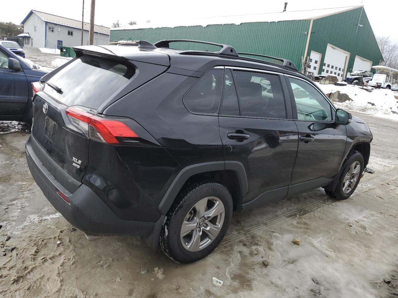 2023 TOYOTA RAV4 XLE VIN:2T3P1RFV8PC374642
