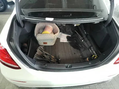 2018 Mercedes-Benz E 300 VIN: