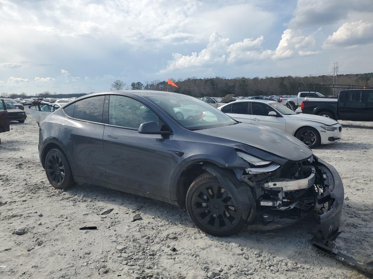 2022 TESLA MODEL Y  VIN:7SAYGDEE3NF481223