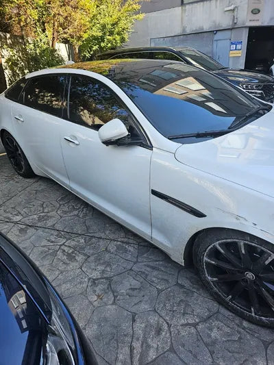 2018 Jaguar XJ SAJAA2292JNW16913 VIN:SAJAA2292JNW16913