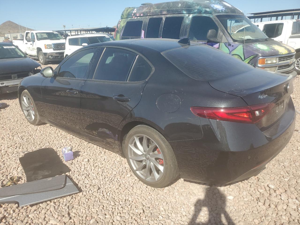 2022 ALFA ROMEO GIULIA  VIN:ZARFAMAN1N7662764