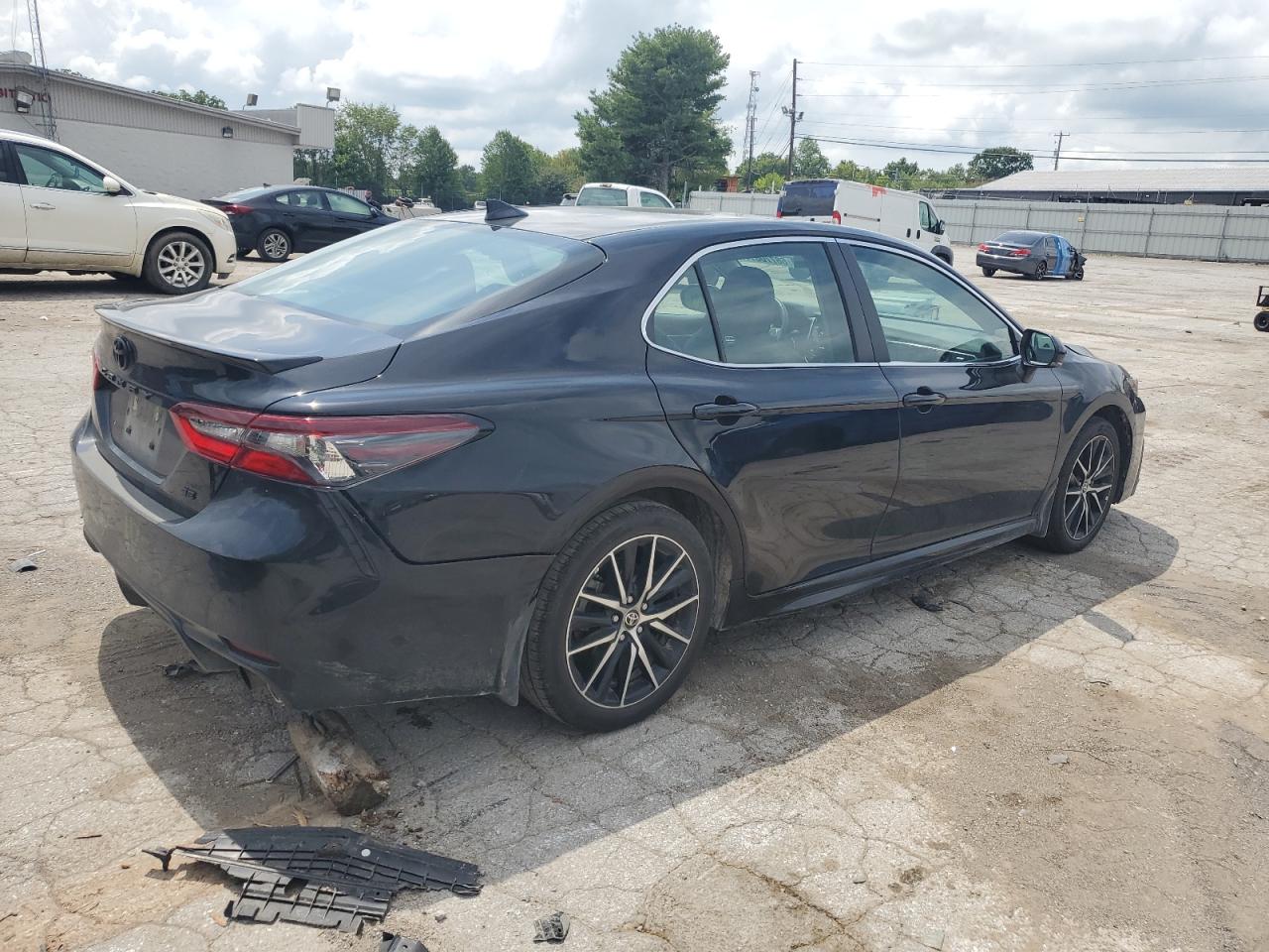 2024 TOYOTA CAMRY SE NIGHT SHADE VIN:4T1G11AK2RU917699