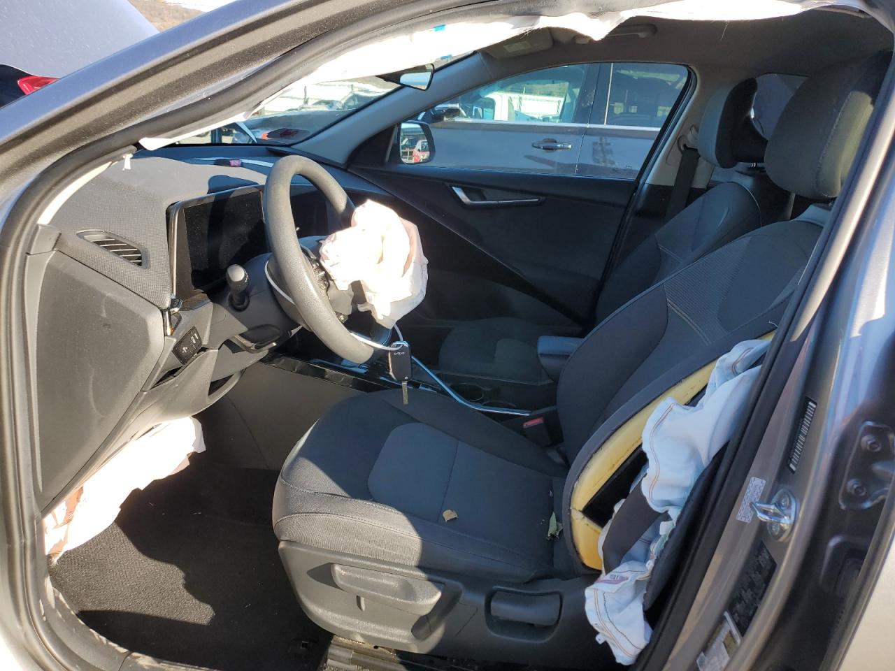 2023 KIA NIRO LX VIN:KNDCP3LE4P5094494