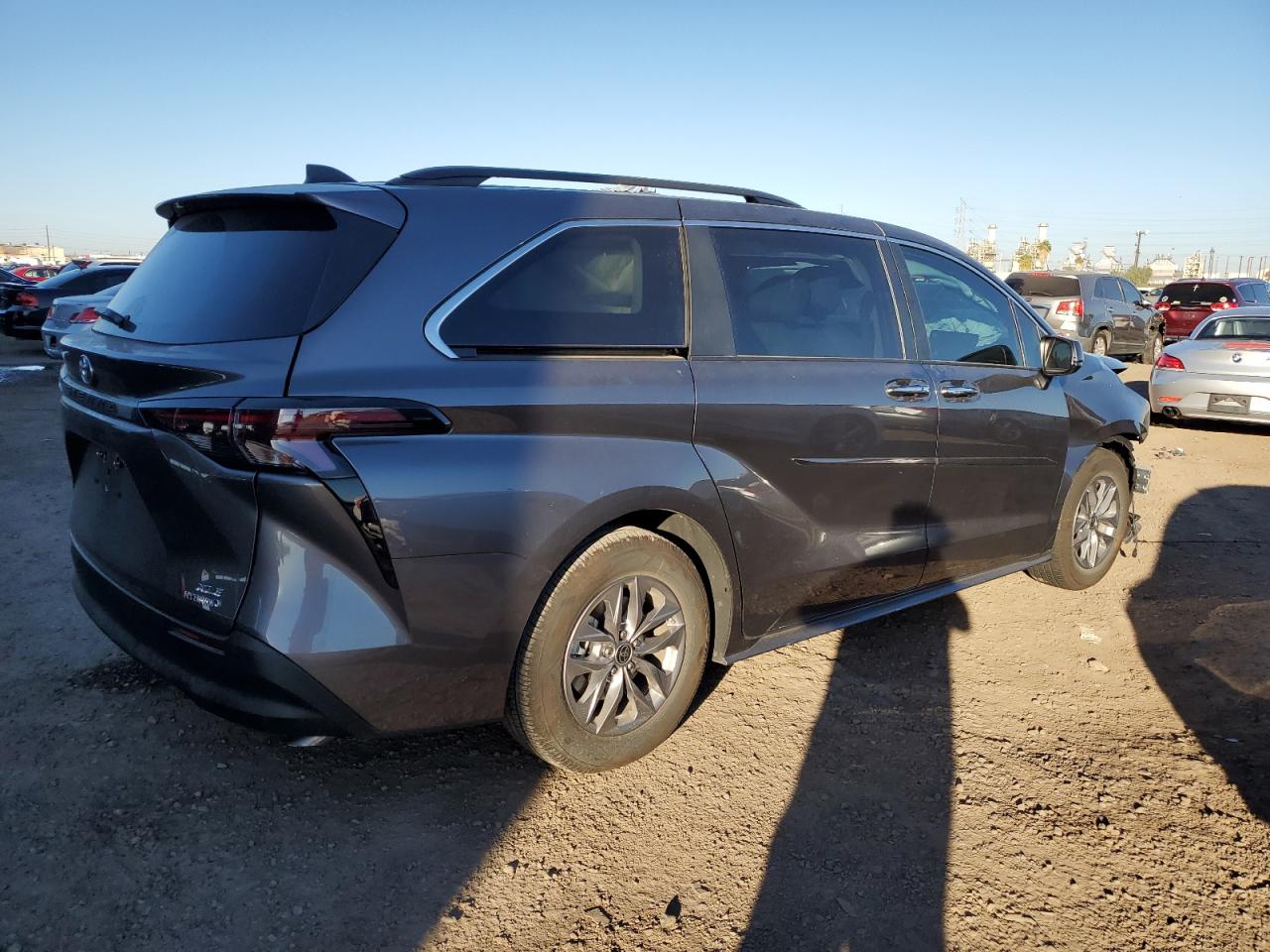 2023 TOYOTA SIENNA XLE VIN:5TDYRKEC8PS145589