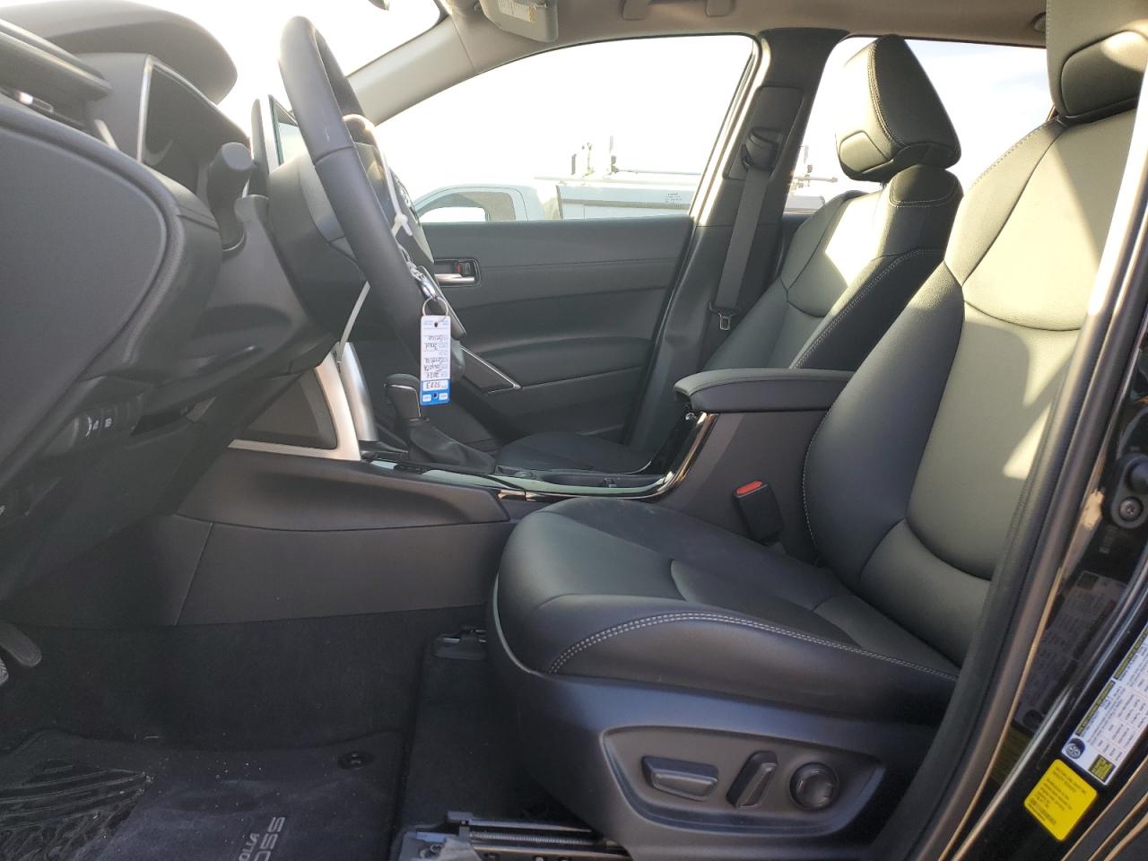 2024 TOYOTA COROLLA CROSS XLE VIN:7MUDAAAG1RV097418