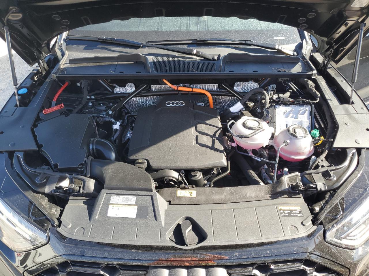 2024 AUDI Q5 E PREMIUM PLUS 55 VIN:WA1E2AFY4R2028866