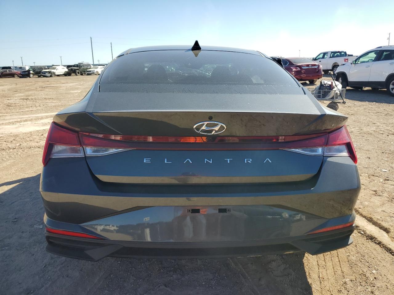 2023 HYUNDAI ELANTRA SEL VIN:5NPLS4AG9PH112187