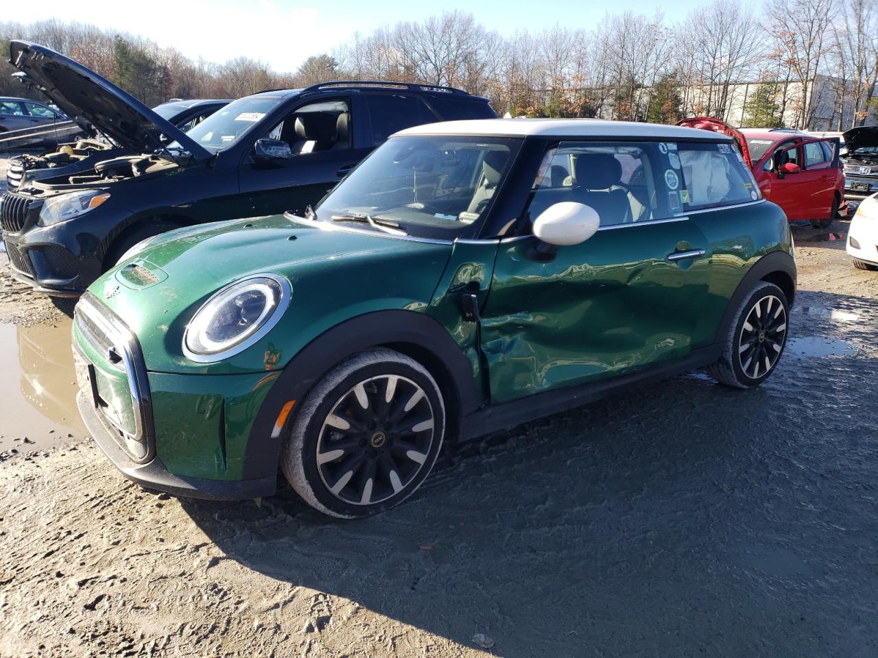 2024 MINI COOPER SE VIN:WMW13DJ01R2U65869