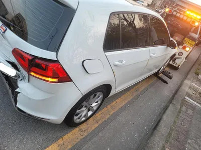 2016 Volkswagen Golf WVWZZZAUZGW147683 VIN:WVWZZZAUZGW147683