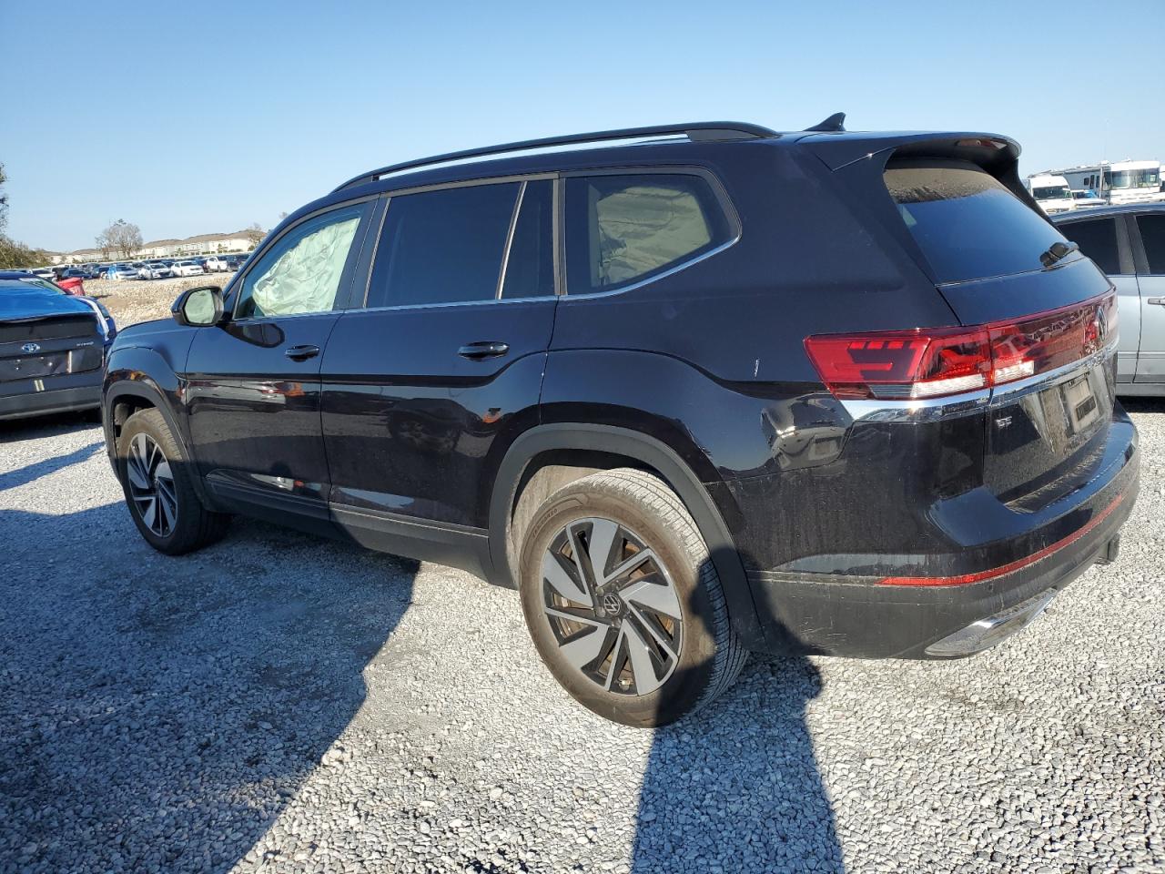 2024 VOLKSWAGEN ATLAS SE VIN:1V2JR2CA7RC513301