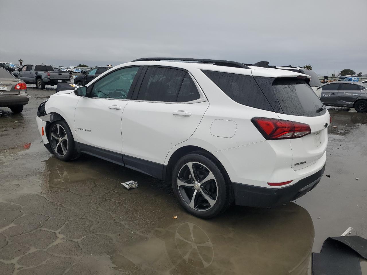 2022 CHEVROLET EQUINOX LT VIN:3GNAXKEV2NL254391