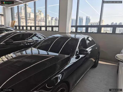 2017 Mercedes-Benz E 300 WDDZF4KBXHA096047 VIN:WDDZF4KBXHA096047