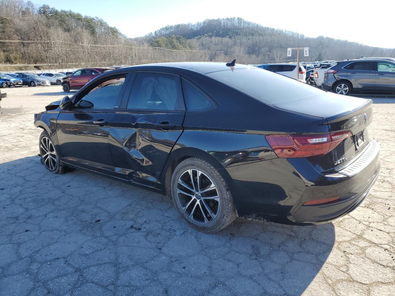 2023 VOLKSWAGEN JETTA SPORT VIN:3VWBM7BU5PM038060