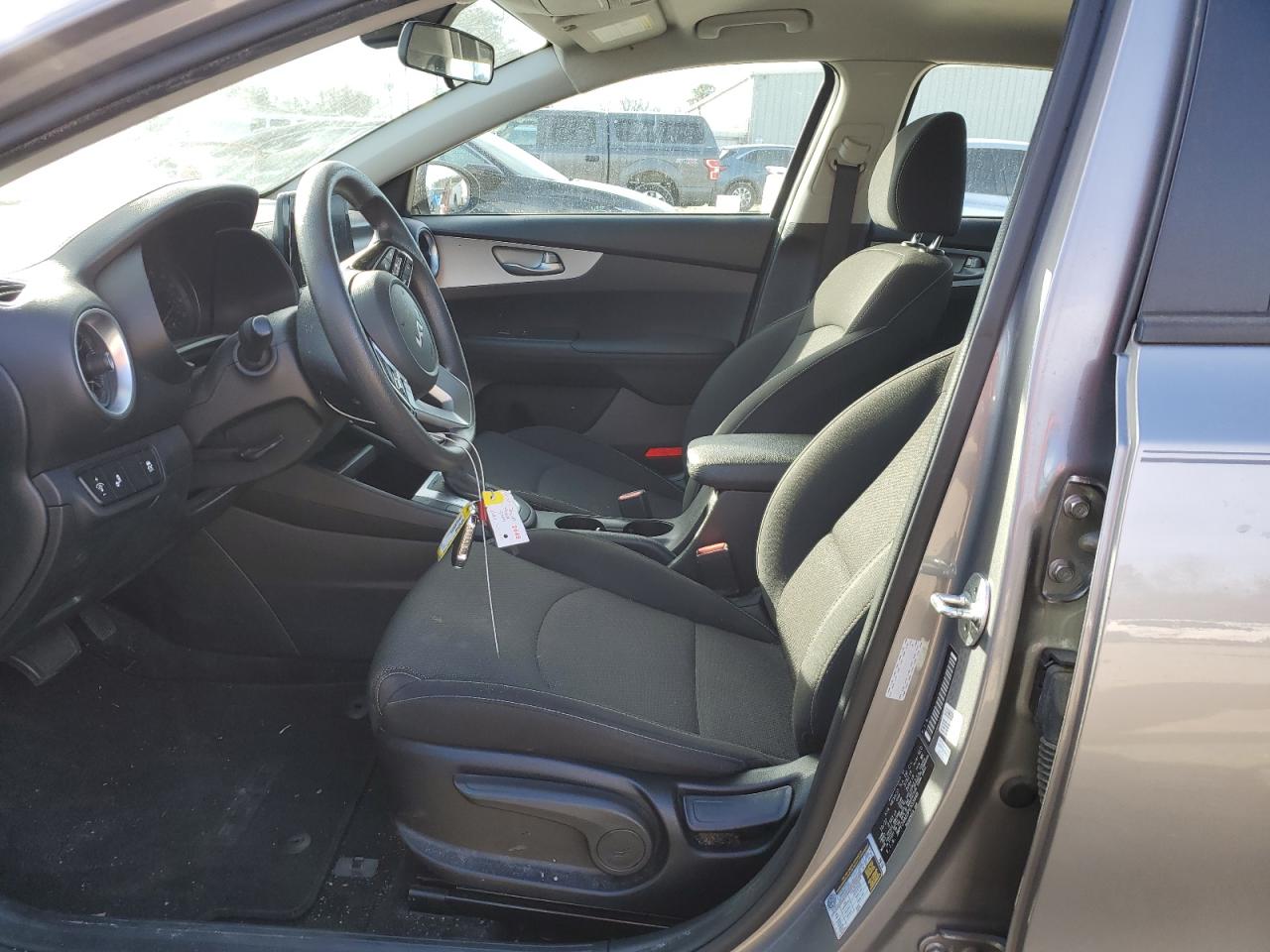 2023 KIA FORTE LX VIN:3KPF24AD3PE553448