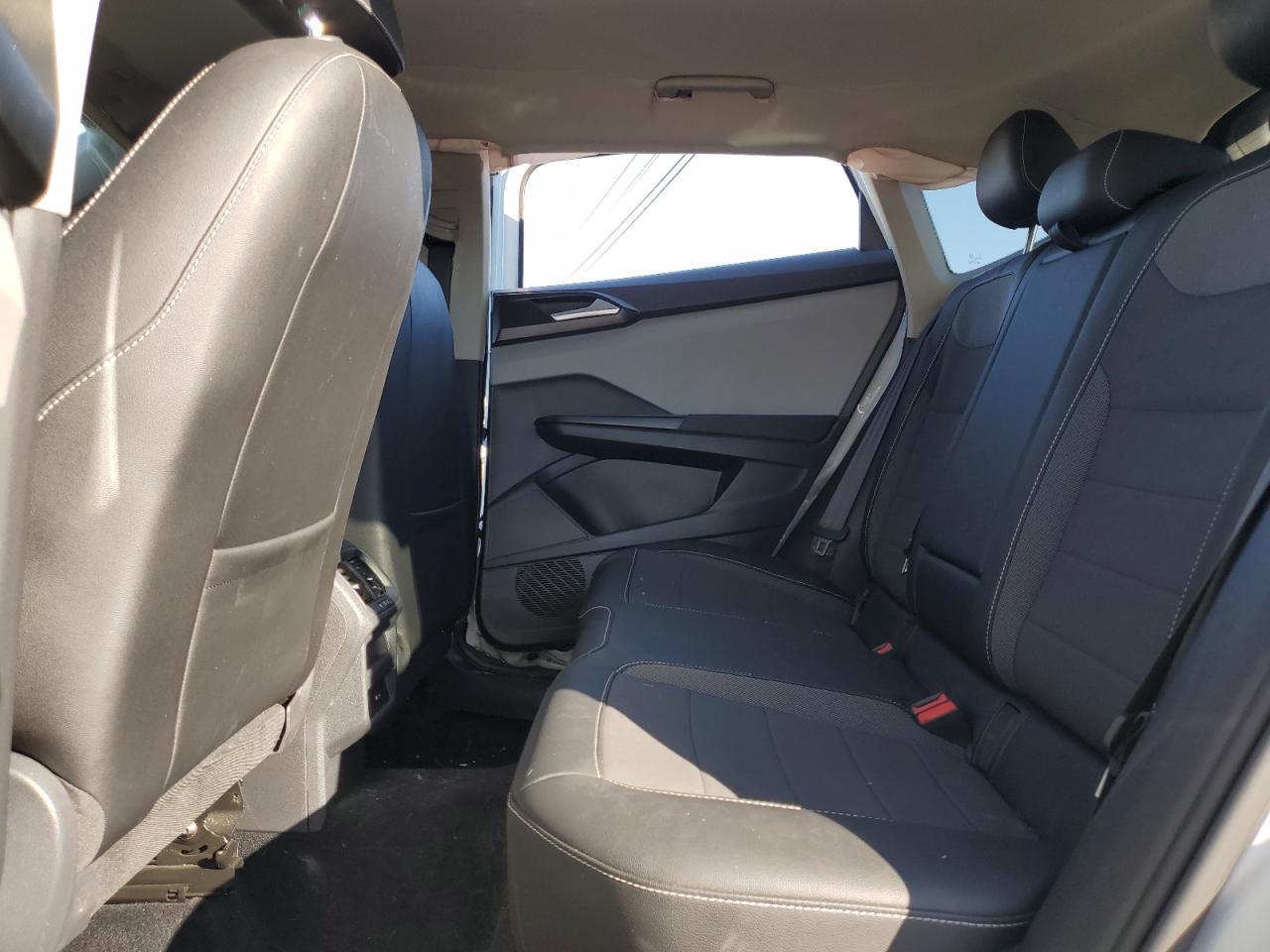 2022 VOLKSWAGEN TAOS SE VIN:3VVRX7B23NM036930