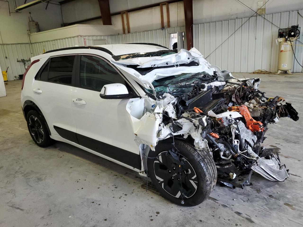 2023 KIA NIRO WIND VIN:KNDCR3L10P5073181