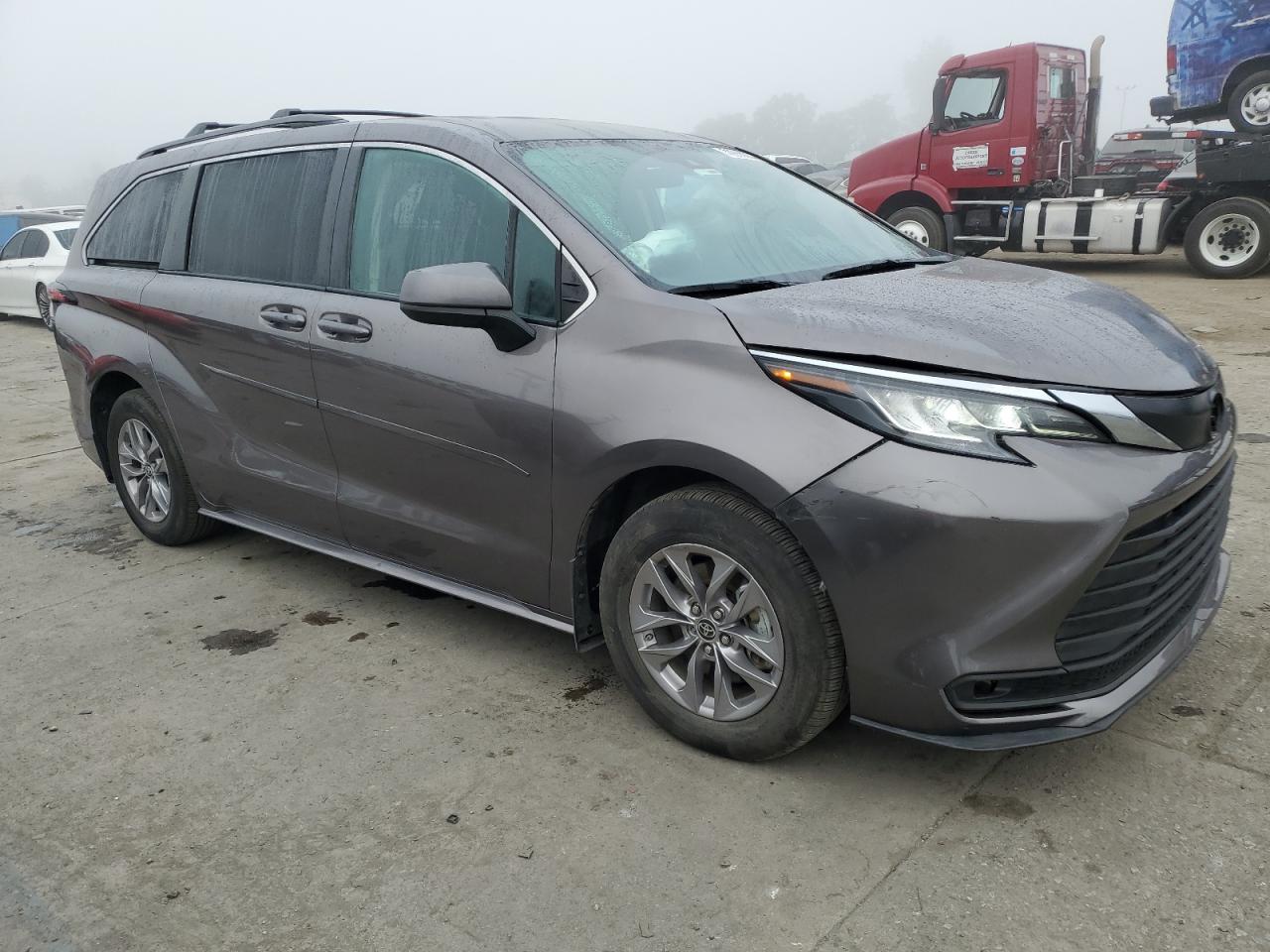 2022 TOYOTA SIENNA LE VIN:5TDKSKFC6NS049921