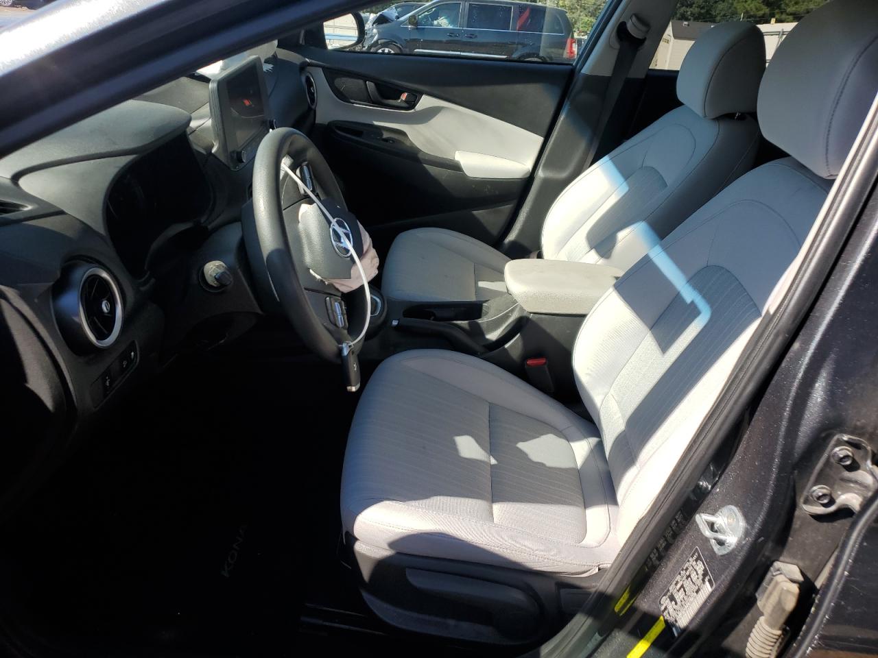 2022 HYUNDAI KONA SEL VIN:KM8K62AB4NU759779