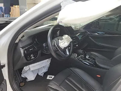 2019 BMW 520 VIN: