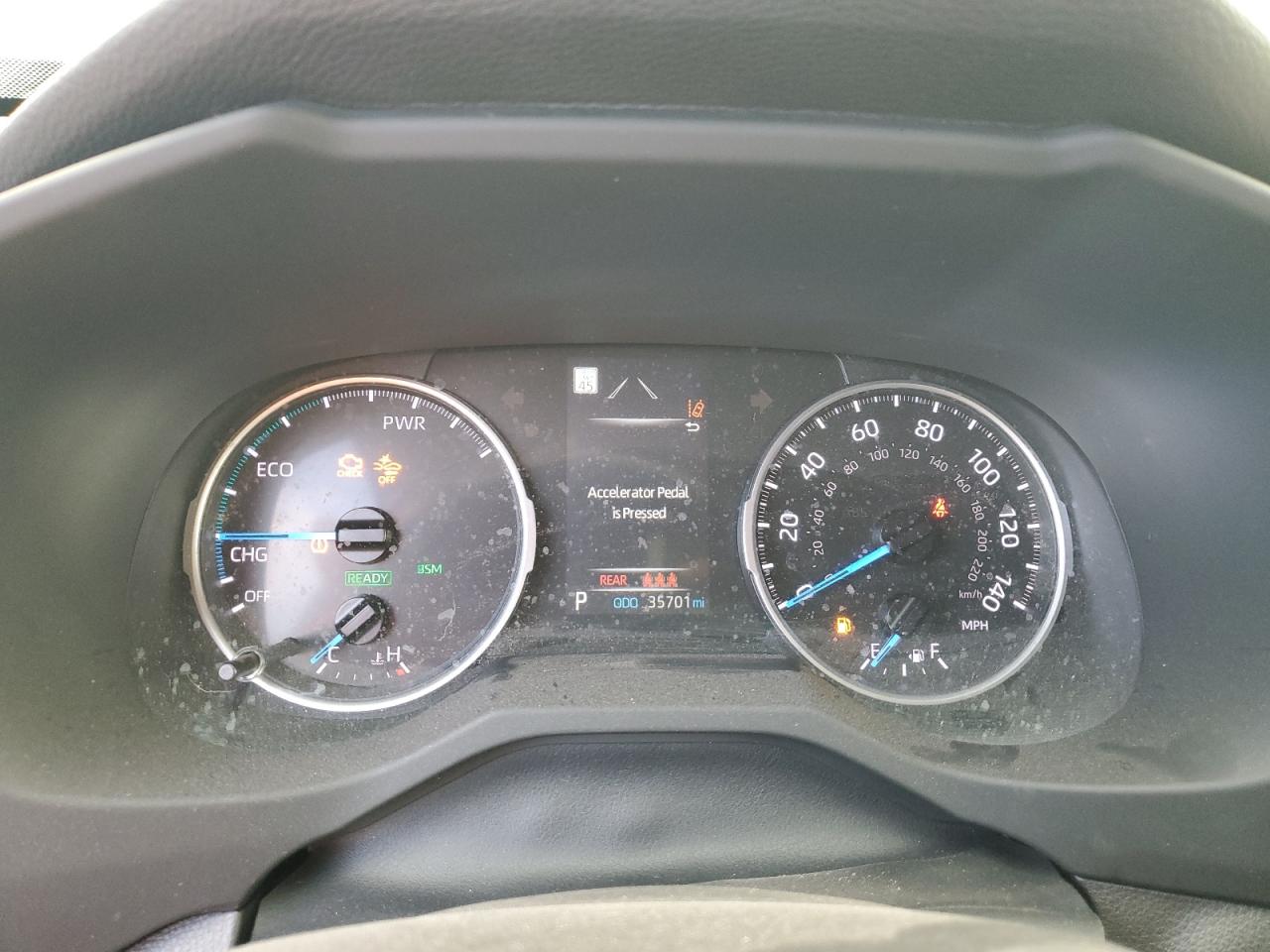 2022 TOYOTA RAV4 XLE VIN:JTMRWRFV2NJ055144