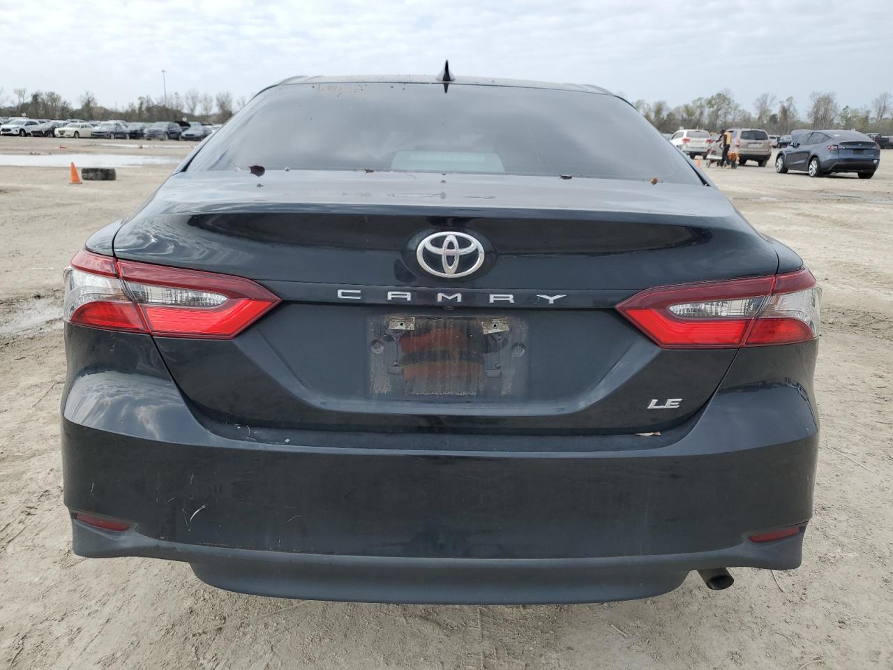 2022 TOYOTA CAMRY LE VIN:4T1C11AK5NU669781