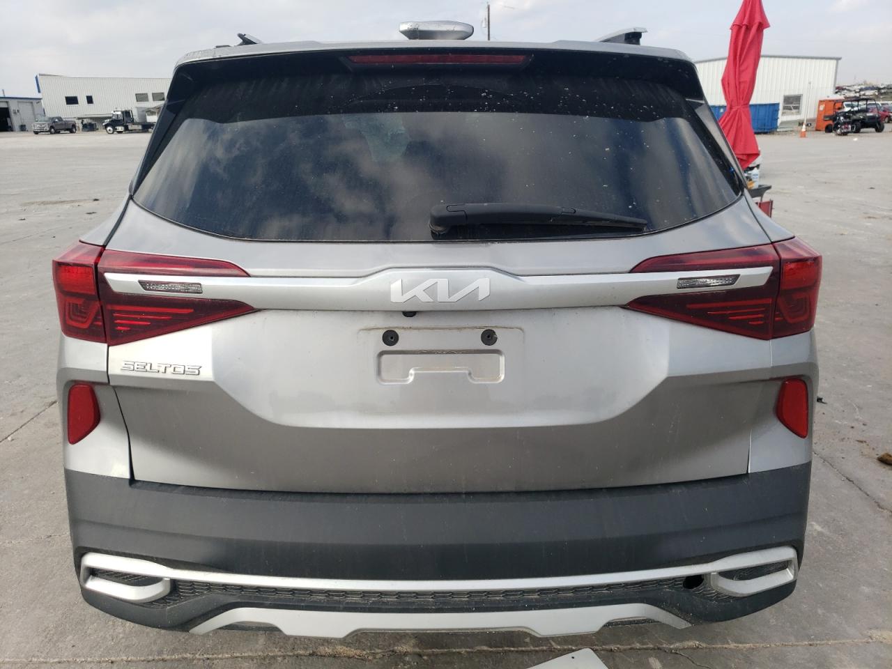 2022 KIA SELTOS SX VIN:KNDETCA27N7330974