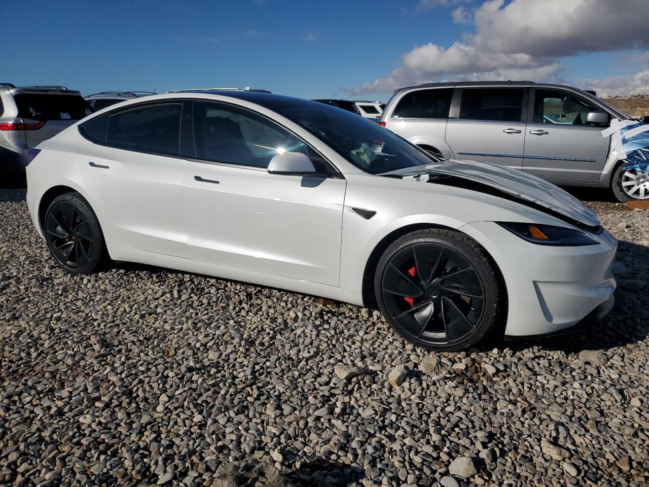 2024 TESLA MODEL 3  VIN:5YJ3E1ET0RF833626