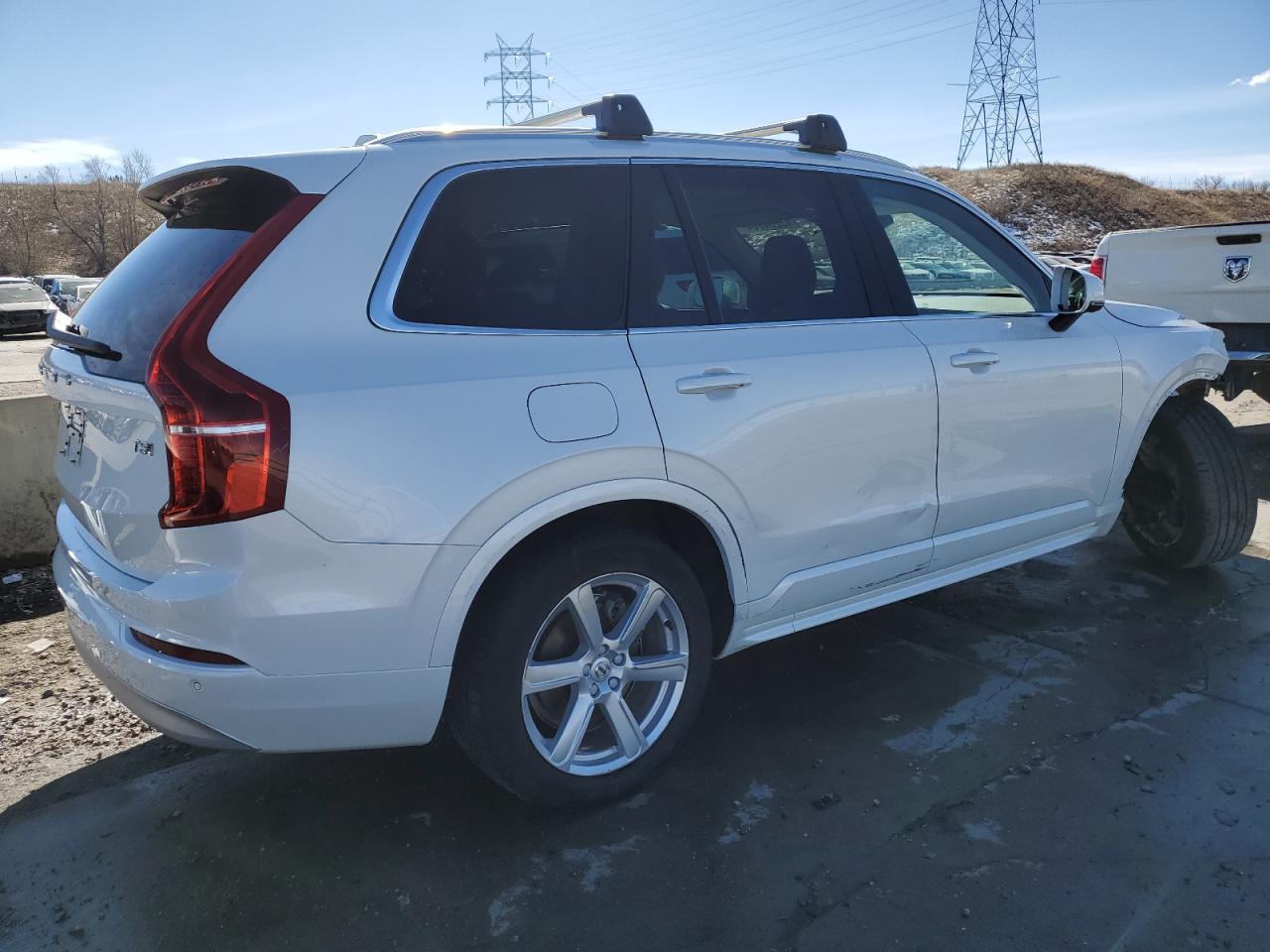 2022 VOLVO XC90 T5 MOMENTUM VIN:YV4102PK0N1837658