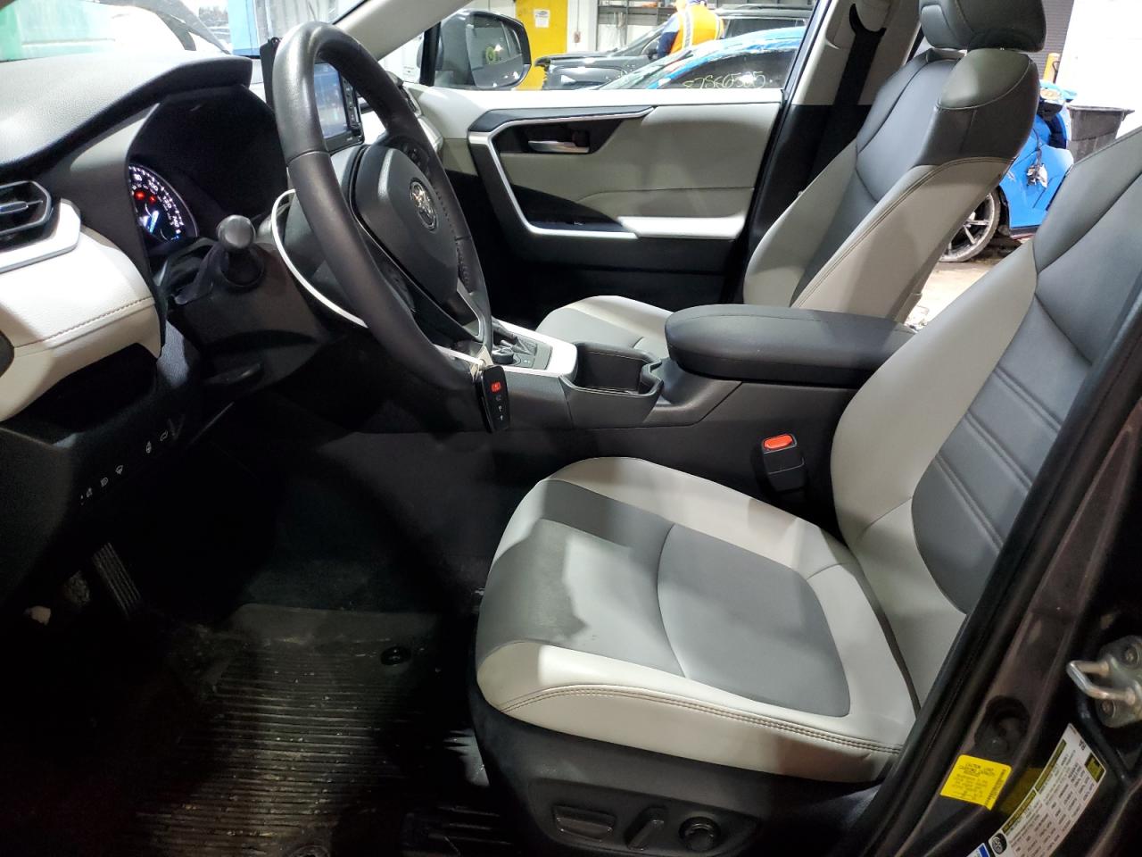 2022 TOYOTA RAV4 XLE PREMIUM VIN:4T3B6RFV7NU098350