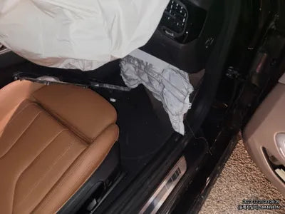 2021 BMW Z4 WBAHF7108MWX33261 VIN:WBAHF7108MWX33261