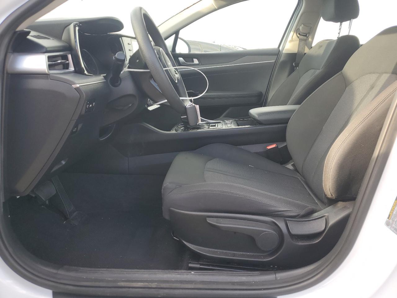 2022 KIA K5 LXS VIN:5XXG14J22NG090633