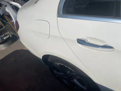 2019 Mercedes-Benz E 300 WDDZF4JB9KA672509 VIN:WDDZF4JB9KA672509